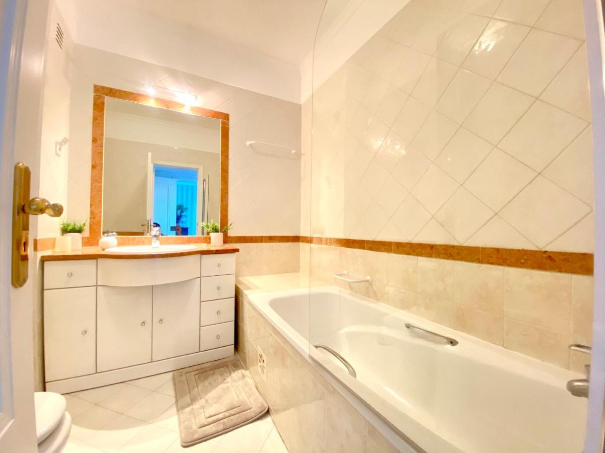 Vilamoura Central 2 Bedroom Flat Exterior photo